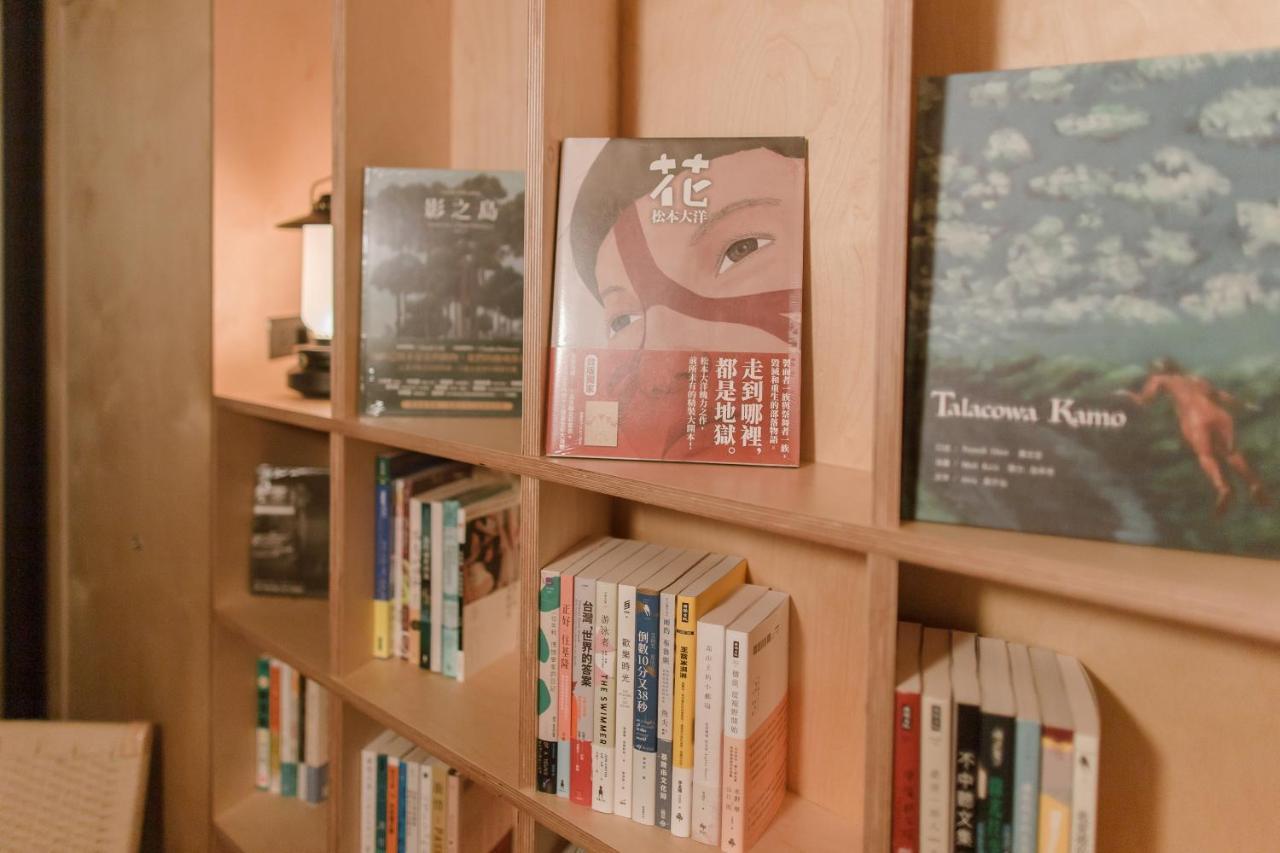 J Youai House 珍友愛 景觀包棟民宿 Tainan Extérieur photo